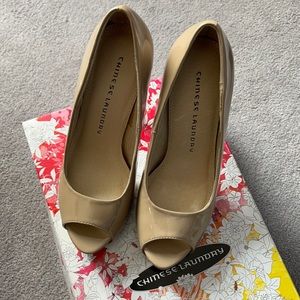 Chinese laundry platform, peep toe pumps